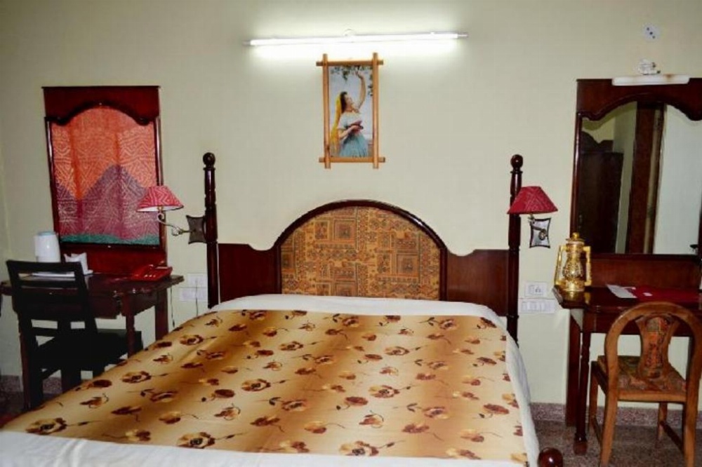 Super Deluxe Room