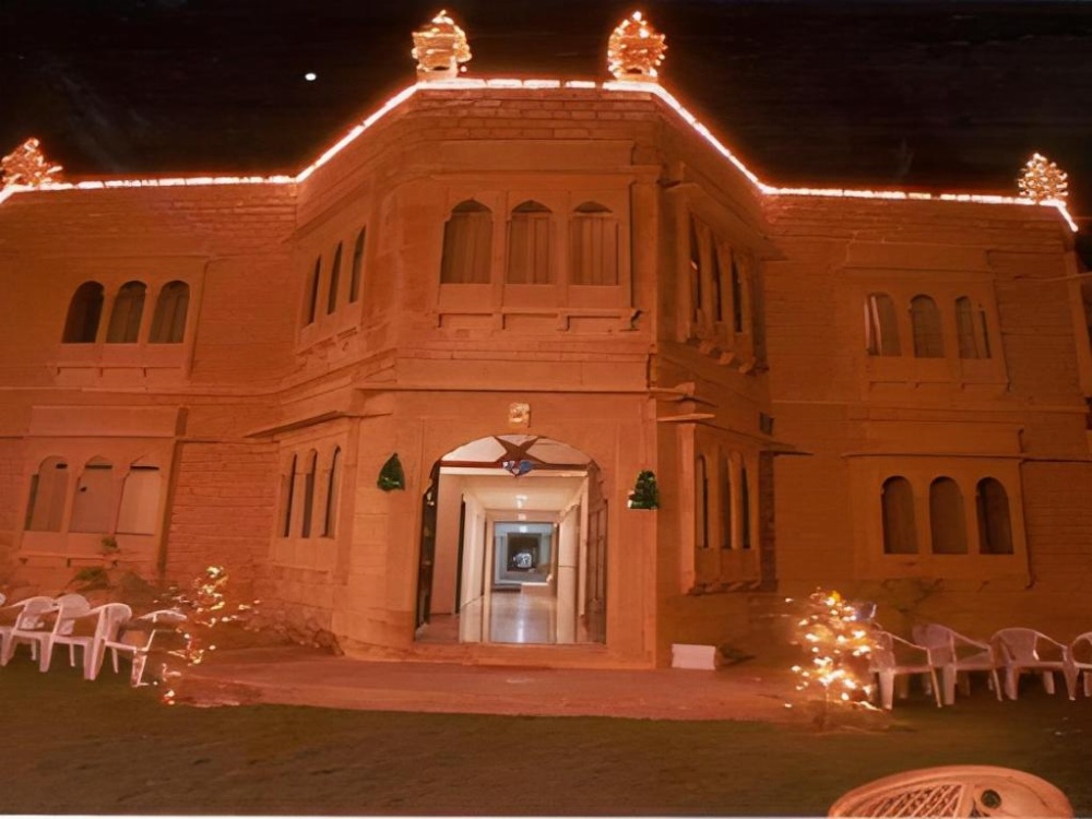 Mahadev Palace Main image