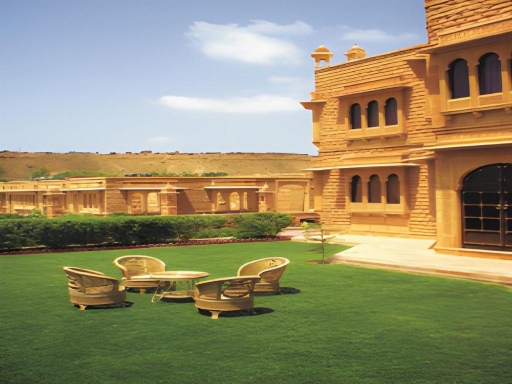 Mahadev Palace